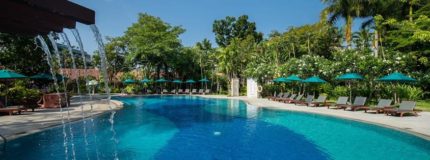 Nouvo City Hotel and Deevana Patong Resort