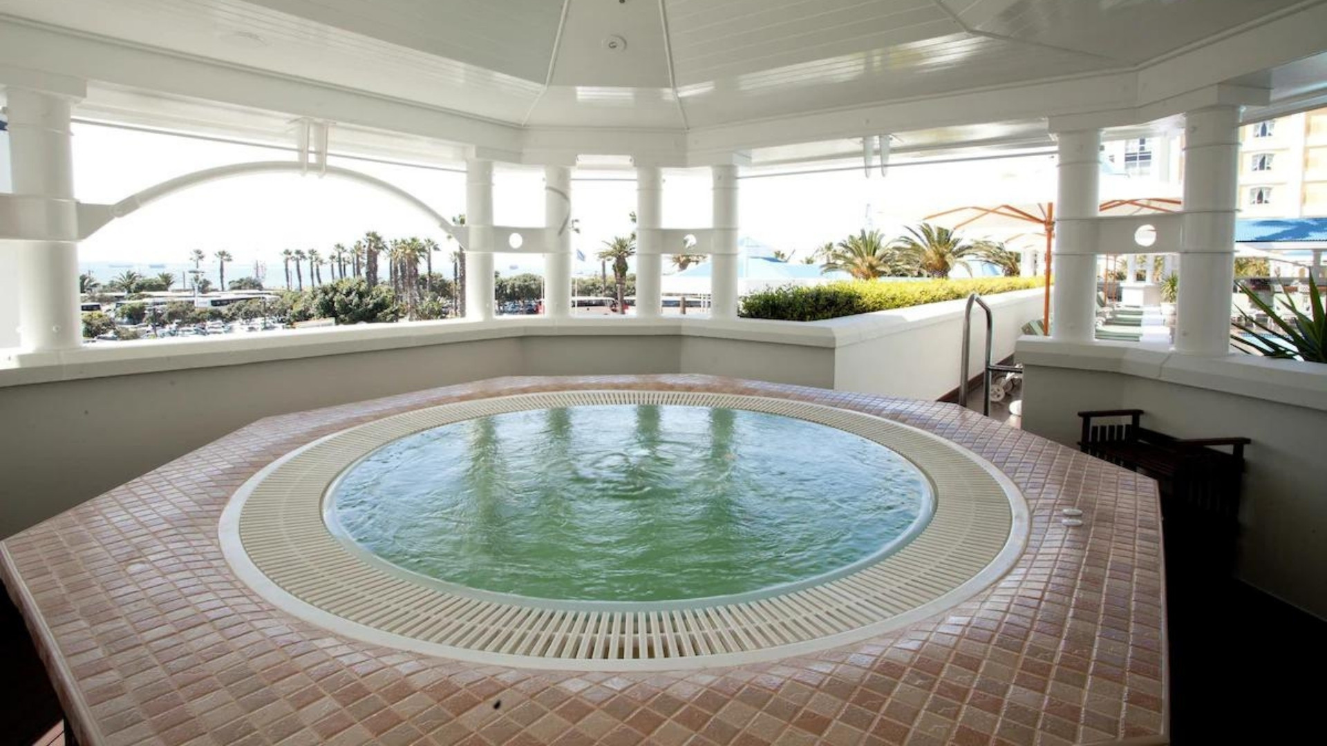 Aquila Private Game Reserve & The Table Bay Hotel